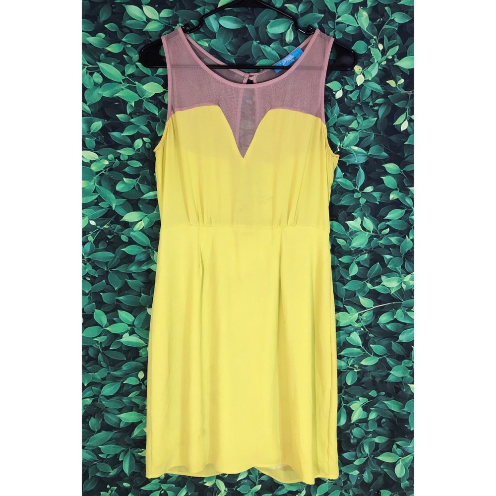 Buttons Cute Lemon Sheer Shoulder Dress